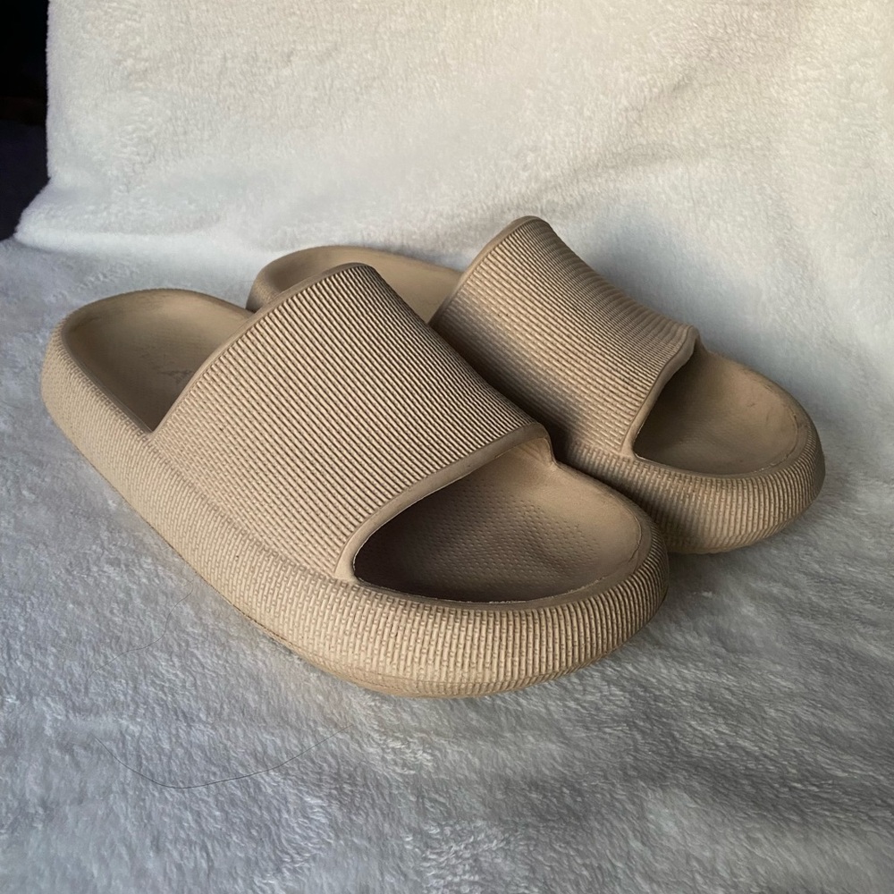 MIA slides